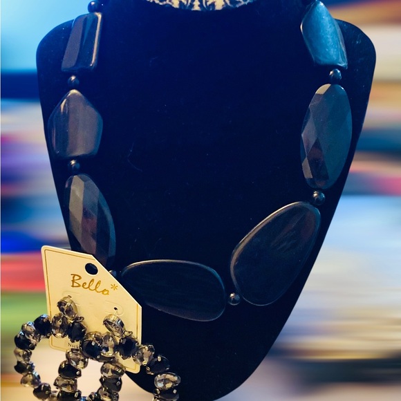 Black Beaded Necklace and Earrings Set - Picture 3 of 5